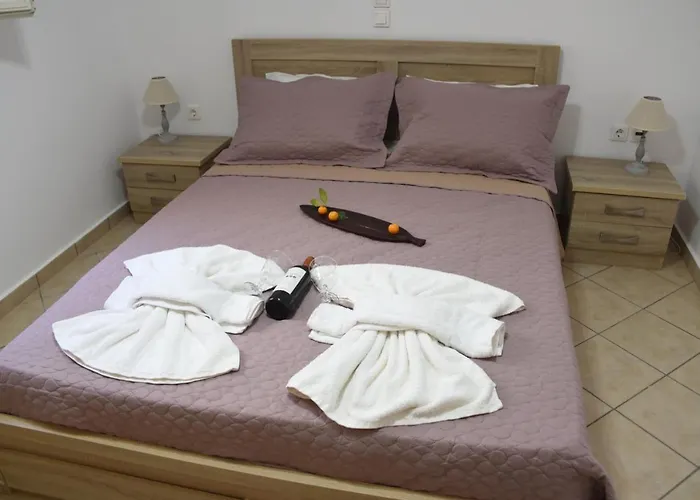 Διαμέρισμα Little Yard & #1 Naxos City