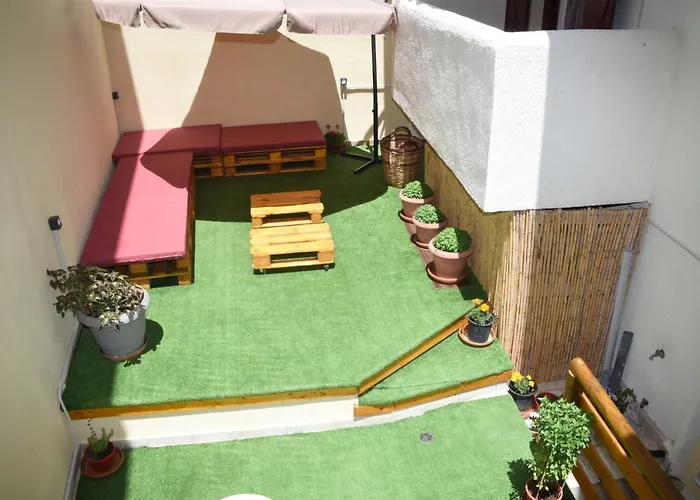 Little Yard & #1 Lejlighed